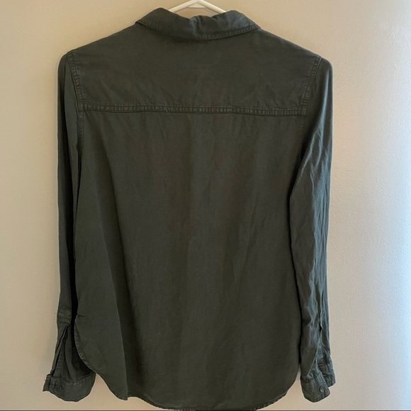 π
Ίπ Ninety One β91β Ladies Army Green Button Down shirt, Size XS - Picture 2 of 6